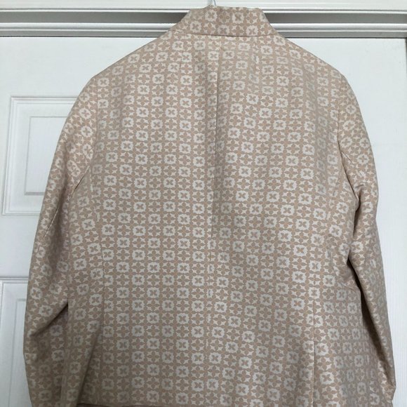 Suit jacket. - Picture 2 of 2